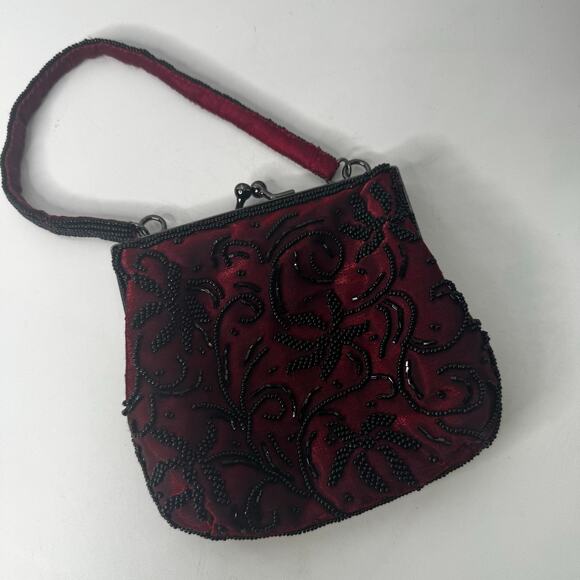 Cache Women's Red & Black Beaded Clutch Purse Evening Hand Bag Crossbody - Picture 1 of 6